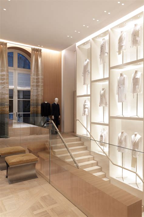 christian Dior boutique facts